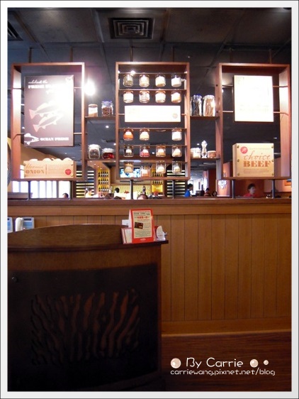 【台中美式餐廳】澳美客牛排館．OUTBACK STEAKHOUSE。C/P值很高的超級商業午餐套餐 @飛天璇的口袋