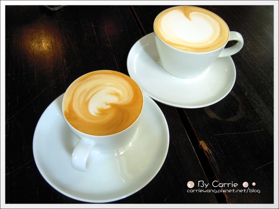 【台中下午茶】胡同咖啡館．Who Together。精明商圈老房子咖啡館 @飛天璇的口袋