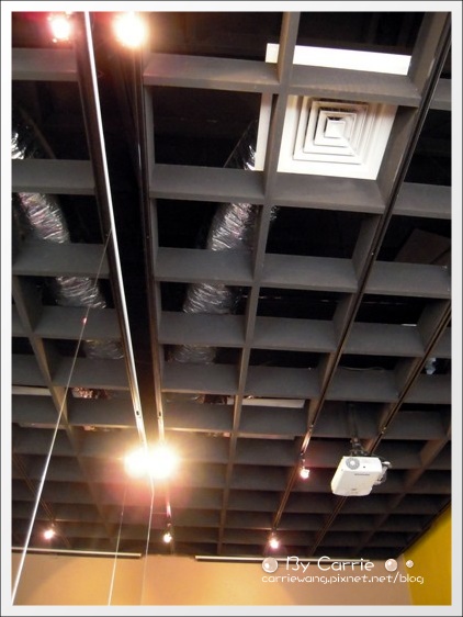 【台中下午茶】胡同咖啡館．Who Together。精明商圈老房子咖啡館 @飛天璇的口袋