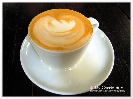 【台中下午茶】胡同咖啡館．Who Together。精明商圈老房子咖啡館 @飛天璇的口袋