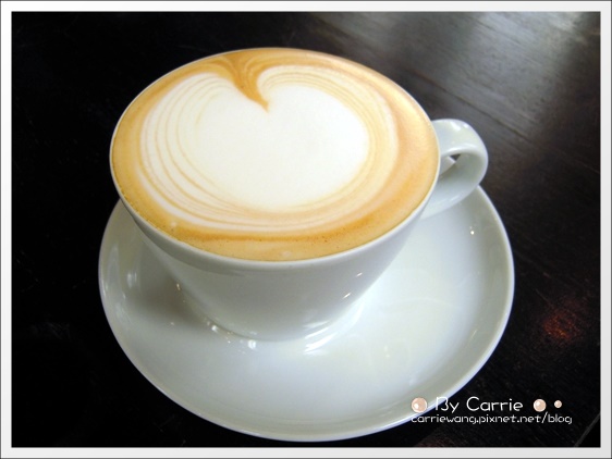 【台中下午茶】胡同咖啡館．Who Together。精明商圈老房子咖啡館 @飛天璇的口袋