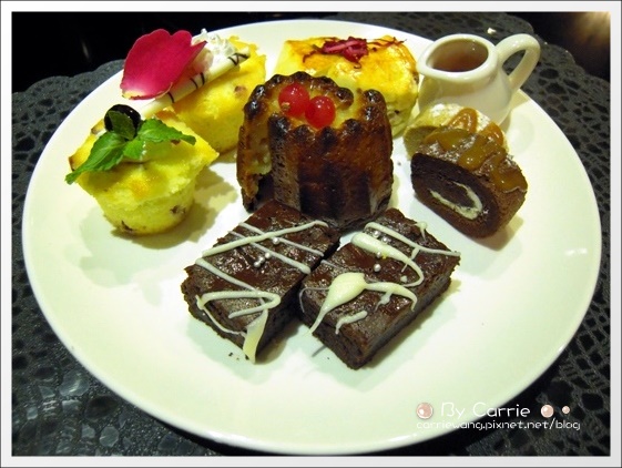 【台中下午茶】玫瑰夫人．Madam Rose@台中大遠百5F @飛天璇的口袋