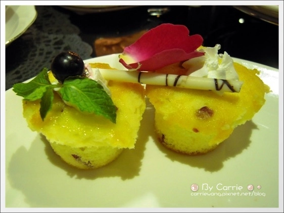 【台中下午茶】玫瑰夫人．Madam Rose@台中大遠百5F @飛天璇的口袋