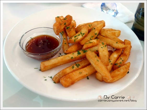 【台中美食推薦】咖啡鑽。網友公推台中最好吃的鬆餅搬家囉！(振興路) @飛天璇的口袋