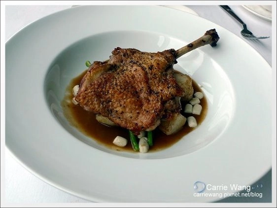 【台中牛排餐廳】Hotel ONE．台中亞緻大飯店。46F頂餐廳 @飛天璇的口袋