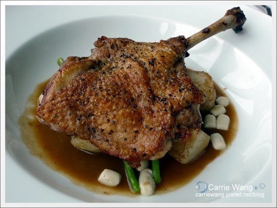 【台中牛排餐廳】Hotel ONE．台中亞緻大飯店。46F頂餐廳 @飛天璇的口袋