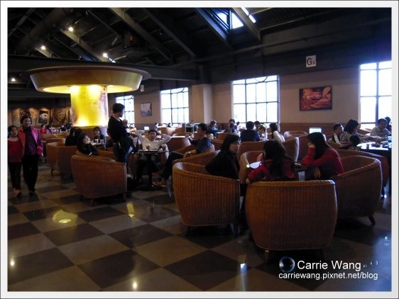 【宜蘭旅遊景點】宜蘭員山．金車威士忌酒廠。有whisky的試飲唷！ @飛天璇的口袋