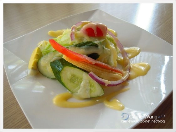 【台中印度餐廳】咖哩帝國。今天吃印度料王唷！@中友百貨14F @飛天璇的口袋