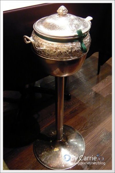 【台中泰式餐廳】非常泰．泰式概念餐坊@台中大遠百11F @飛天璇的口袋