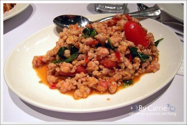 【台中泰式餐廳】非常泰．泰式概念餐坊@台中大遠百11F @飛天璇的口袋