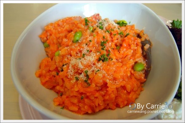 【台中餐廳】Afternoon Tea。終於吃到相見不如懷念的”舒芙蕾”！@台中大遠百3F @飛天璇的口袋