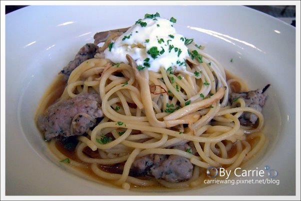 【台中餐廳】Afternoon Tea。終於吃到相見不如懷念的”舒芙蕾”！@台中大遠百3F @飛天璇的口袋