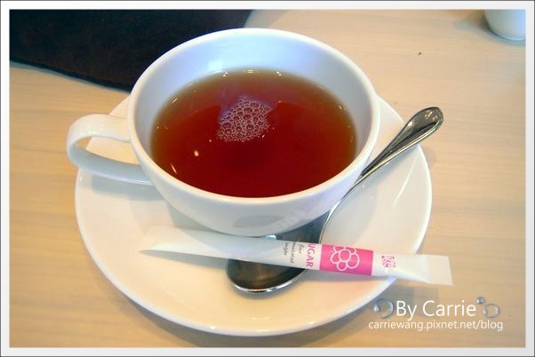 【台中餐廳】Afternoon Tea。終於吃到相見不如懷念的”舒芙蕾”！@台中大遠百3F @飛天璇的口袋