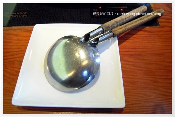 【台中火鍋餐廳】八錢鍋物。就是公益路上建築物很特別火鍋店 @飛天璇的口袋