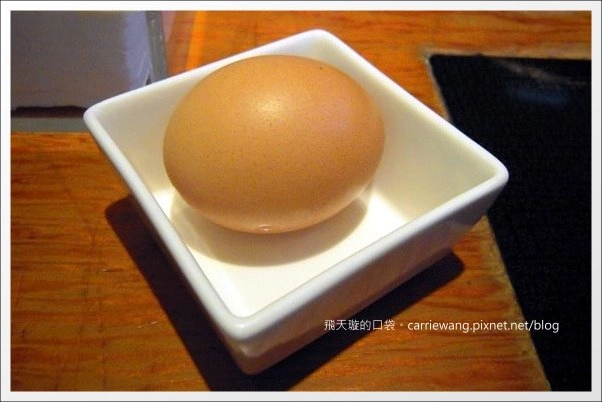 【台中火鍋餐廳】八錢鍋物。就是公益路上建築物很特別火鍋店 @飛天璇的口袋