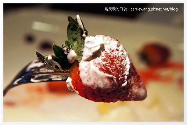 【台中下午茶】Momo Pasta．全面更改新菜單，現在也有鬆餅哦！@中友百貨旁 @飛天璇的口袋