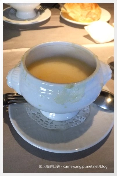 【台中牛排餐廳】王品台塑牛排。這一餐，滿滿的感動之情溢於言表啊！ @飛天璇的口袋