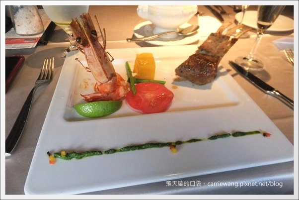 【台中牛排餐廳】王品台塑牛排。這一餐，滿滿的感動之情溢於言表啊！ @飛天璇的口袋