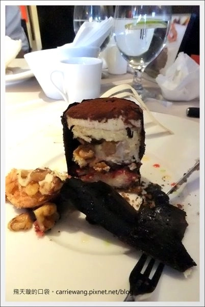 【台中牛排餐廳】王品台塑牛排。這一餐，滿滿的感動之情溢於言表啊！ @飛天璇的口袋