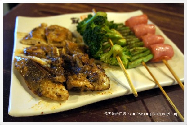 【台中燒烤餐廳】就醬子烤吧！ Let’s B.B.Q@健行店 @飛天璇的口袋