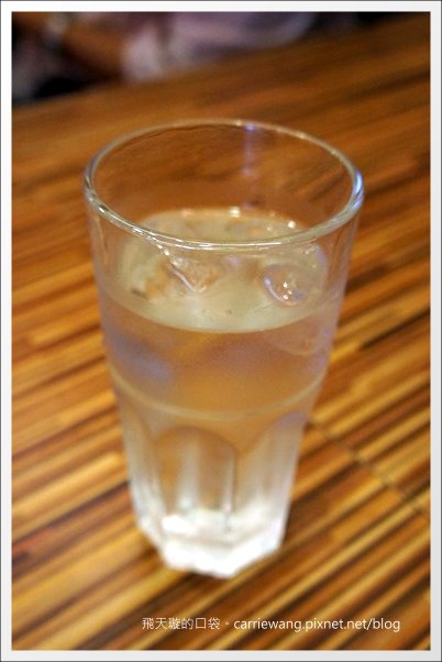 【台中美式餐廳】艾可先生漢堡餐廳 Echo Burger。10/20~10/28爵士音樂節期間點漢堡套餐送炸雞 @飛天璇的口袋