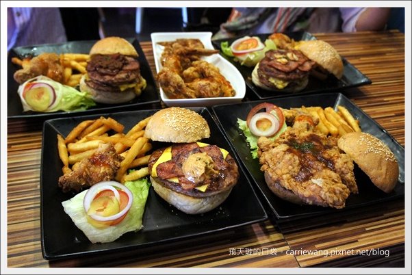 【台中美式餐廳】艾可先生漢堡餐廳 Echo Burger。10/20~10/28爵士音樂節期間點漢堡套餐送炸雞 @飛天璇的口袋