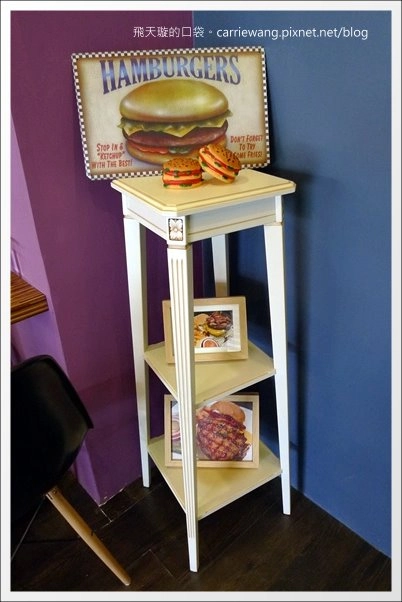 【台中美式餐廳】艾可先生漢堡餐廳 Echo Burger。10/20~10/28爵士音樂節期間點漢堡套餐送炸雞 @飛天璇的口袋