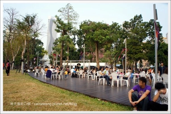 【台中美式餐廳】艾可先生漢堡餐廳 Echo Burger。10/20~10/28爵士音樂節期間點漢堡套餐送炸雞 @飛天璇的口袋