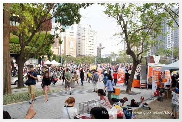 【台中美式餐廳】艾可先生漢堡餐廳 Echo Burger。10/20~10/28爵士音樂節期間點漢堡套餐送炸雞 @飛天璇的口袋