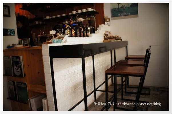 【台中下午茶】Moment 磨時間咖啡。勤美誠品附近巷弄咖啡館推薦(已搬家) @飛天璇的口袋