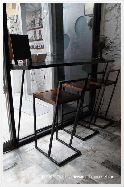 【台中下午茶】Moment 磨時間咖啡。勤美誠品附近巷弄咖啡館推薦(已搬家) @飛天璇的口袋