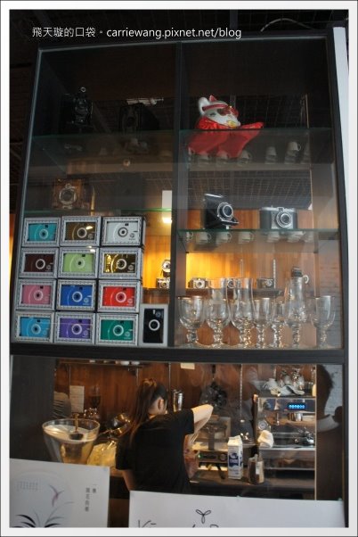 【台中下午茶】Moment 磨時間咖啡。勤美誠品附近巷弄咖啡館推薦(已搬家) @飛天璇的口袋