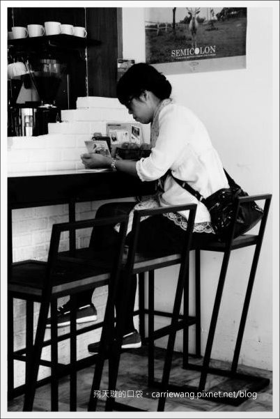 【台中下午茶】Moment 磨時間咖啡。勤美誠品附近巷弄咖啡館推薦(已搬家) @飛天璇的口袋