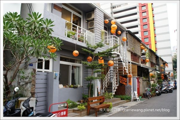 【台中下午茶】Moment 磨時間咖啡。勤美誠品附近巷弄咖啡館推薦(已搬家) @飛天璇的口袋