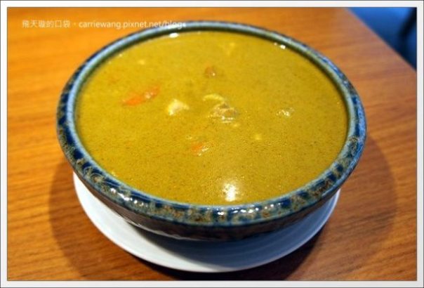 【台中泰式餐廳】喜樂魚泰式家庭料理。深得我心的好味道 @飛天璇的口袋