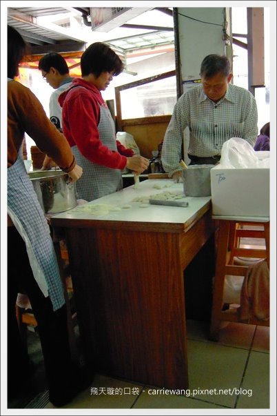 【宜蘭小吃美食】羅東林場肉焿+林記鮮肉小湯包 @飛天璇的口袋