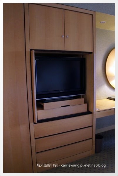 【高雄飯店住宿】國賓大飯店+早餐buffet。同場加映：愛河愛之船夜遊無敵美景 @飛天璇的口袋