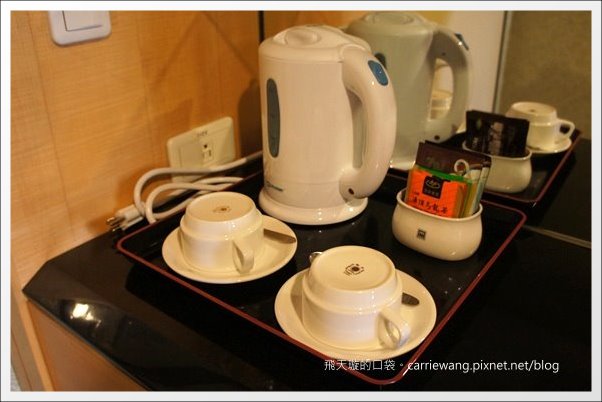 【高雄飯店住宿】國賓大飯店+早餐buffet。同場加映：愛河愛之船夜遊無敵美景 @飛天璇的口袋