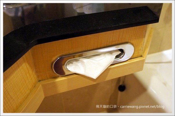 【高雄飯店住宿】國賓大飯店+早餐buffet。同場加映：愛河愛之船夜遊無敵美景 @飛天璇的口袋