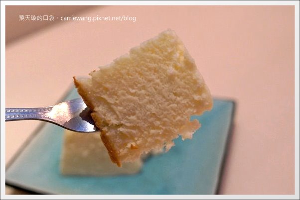 徹思叔叔現做起司蛋糕｜Uncle Tetsu’s Cheesecake。來自日本九州的輕乳酪蛋糕 @飛天璇的口袋
