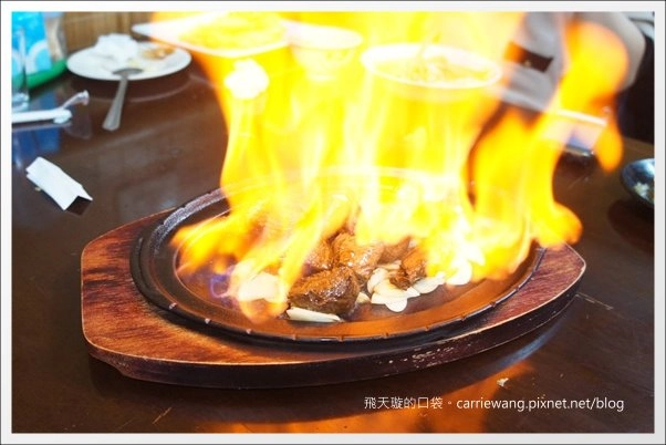 【台中合菜餐廳】獅兄弟風味小酒館。好吃又平價，道道都是驚喜！！ @飛天璇的口袋