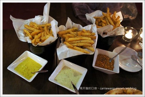 【台中美食推薦】布娜飛比利時啤酒餐廳@台中大遠百12F(得獎名單已公佈在頁尾，謝謝大家) @飛天璇的口袋