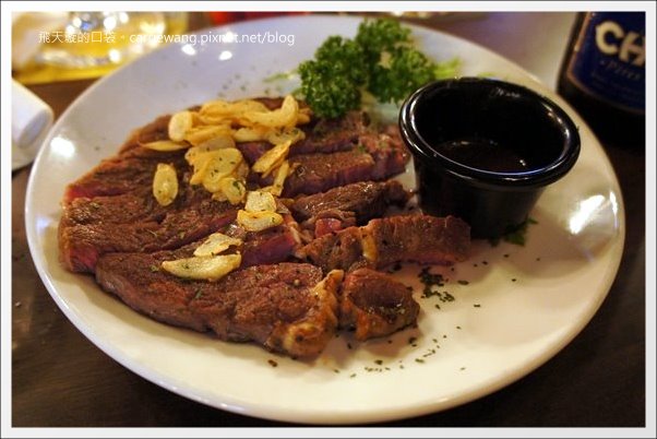 【台中美食推薦】布娜飛比利時啤酒餐廳@台中大遠百12F(得獎名單已公佈在頁尾，謝謝大家) @飛天璇的口袋