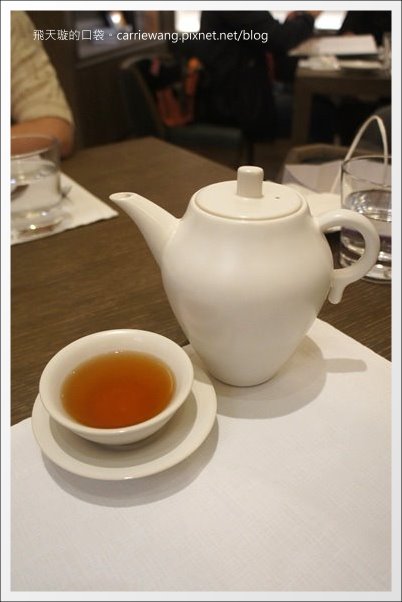 【台中美食推薦】采采食茶文化．Cha Cha Th&eacute;。食材驚艷、價格驚人@台中大遠百2F @飛天璇的口袋