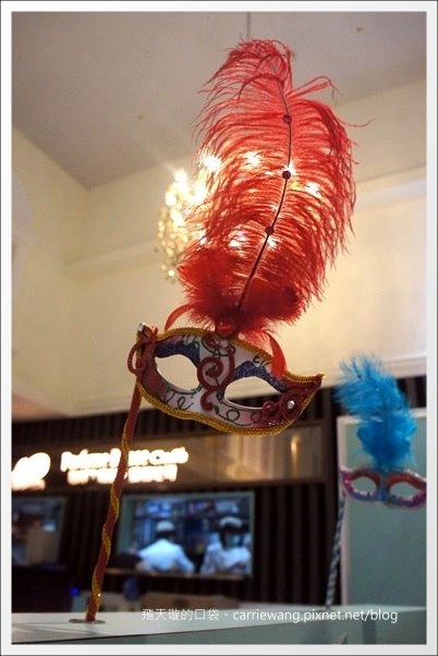 【台中美食推薦】跳舞香水．Dance Perfume@中友百貨B2。土石流蜜糖吐司到台中囉！ @飛天璇的口袋