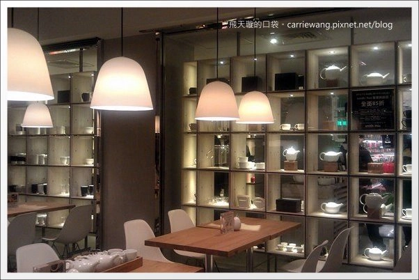 【台中下午茶】smith&hsu@中友百貨B2。我心中第一名的scone(司康)，現在台中也吃的到了！❤ @飛天璇的口袋