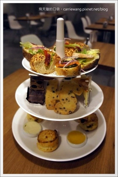 【台中下午茶】smith&hsu@中友百貨B2。我心中第一名的scone(司康)，現在台中也吃的到了！❤ @飛天璇的口袋