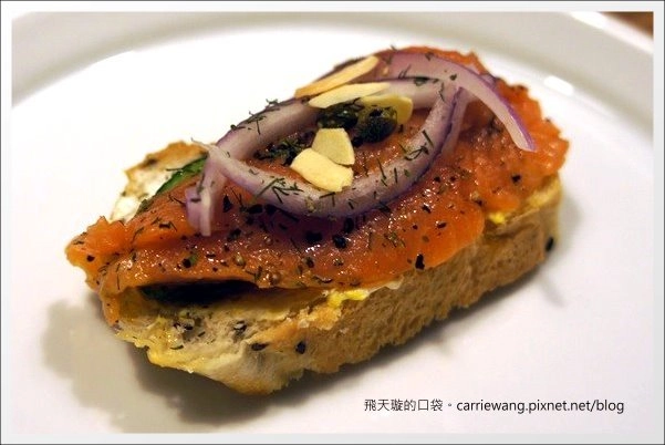 【台中下午茶】smith&hsu@中友百貨B2。我心中第一名的scone(司康)，現在台中也吃的到了！❤ @飛天璇的口袋