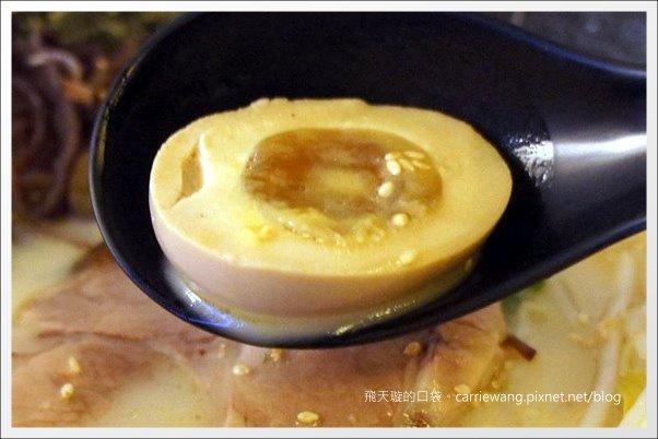 【台中日式拉麵】十八町拉麵店。好吃の拉麵推薦！！ @飛天璇的口袋