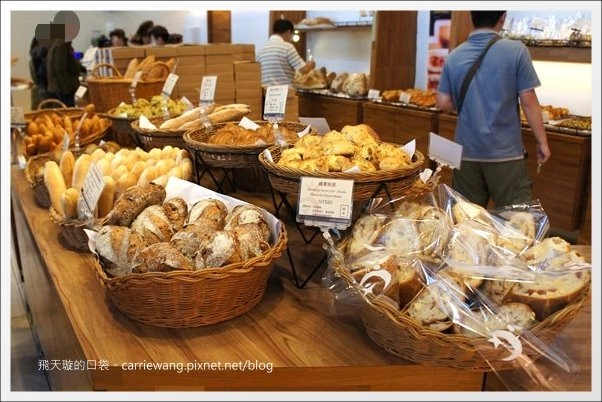吳寶春麥方店｜世界冠軍的麵包，辛苦排隊也值得 @飛天璇的口袋
